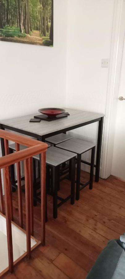 Planet 9 Apartment Warrington  Ngoại thất bức ảnh