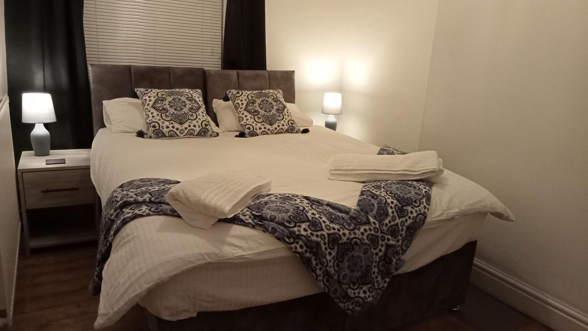 Planet 9 Apartment Warrington  Ngoại thất bức ảnh