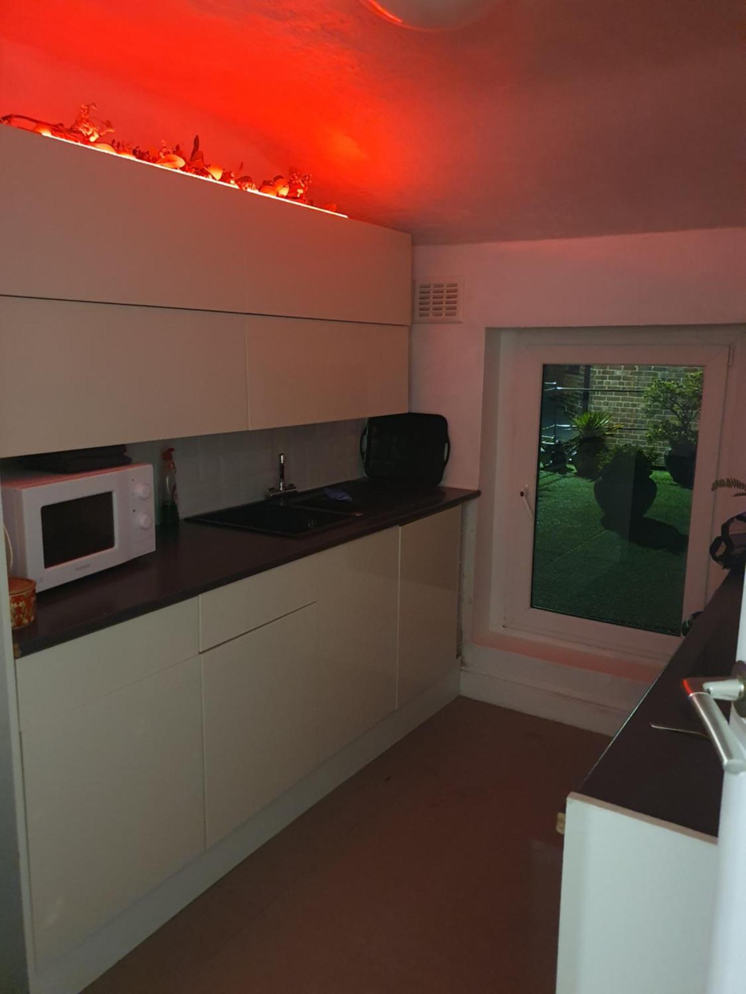 Planet 9 Apartment Warrington  Ngoại thất bức ảnh